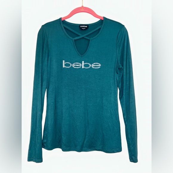 BEBE Teal Keyhole Neck Rhinestone Embellished Bebe Logo LS - Size Small - Picture 3 of 8